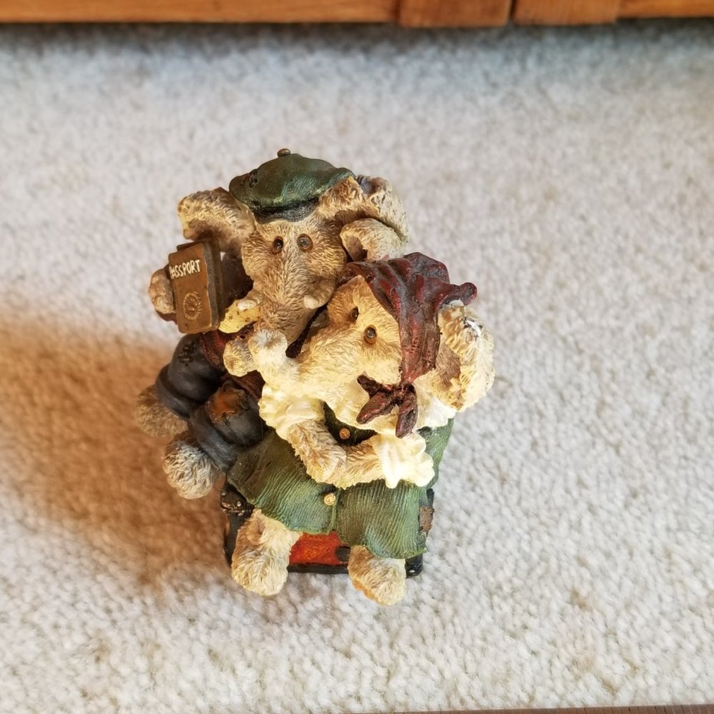 Elephant Collectors  - unusual from Boyds Bears & Friends  elephant travelers